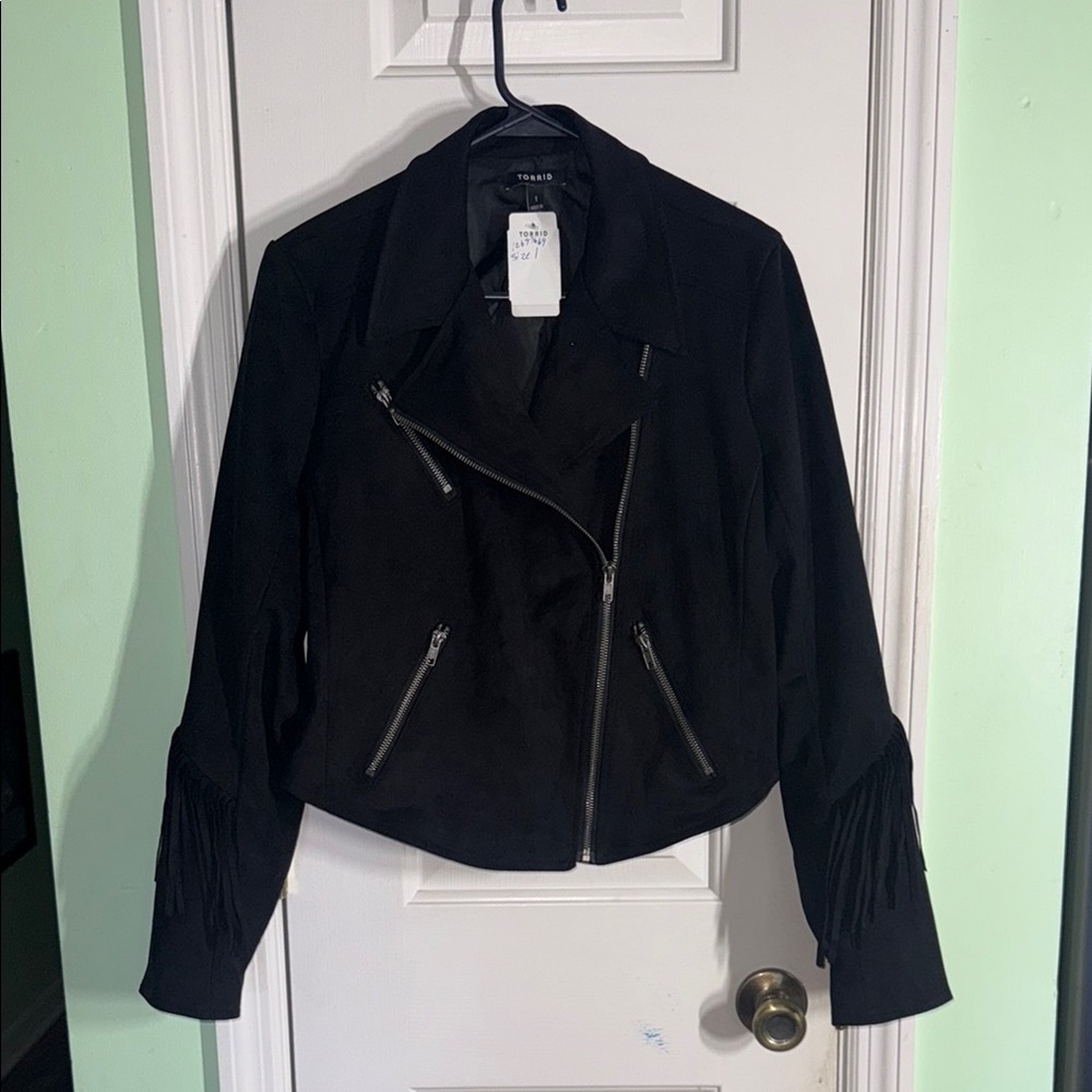 Torrid Black Faux Suede Fringe Moto Biker Edgy Hip Bad Ass Crop Jacket Size 1X